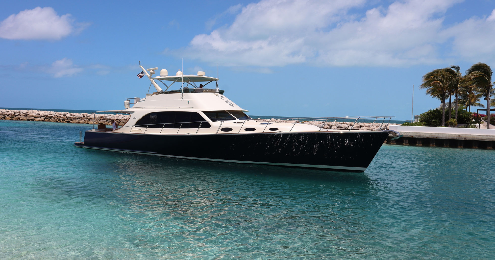 Palm Beach Motor Yachts